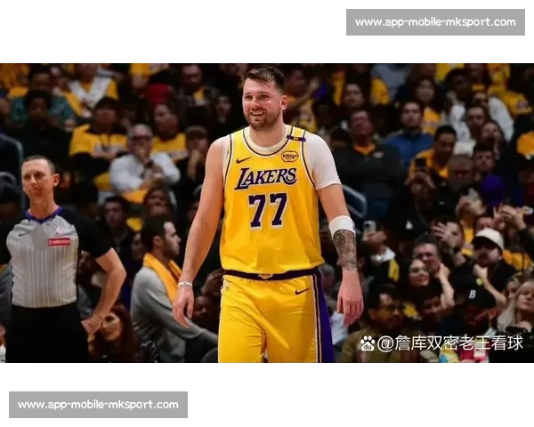 毕比：2002 西决国王本应夺冠 我们比湖人更出色