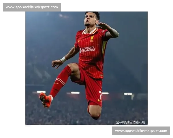 迪亚斯转会遇阻，胜利将目标转向马丁内利