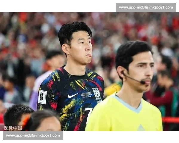 孔刘挂孙兴慜冠军奖牌,孙兴慜:哥,我永远挺你! 孔刘挂孙兴慜冠军奖牌,孙兴慜:哥,我永远挺你!